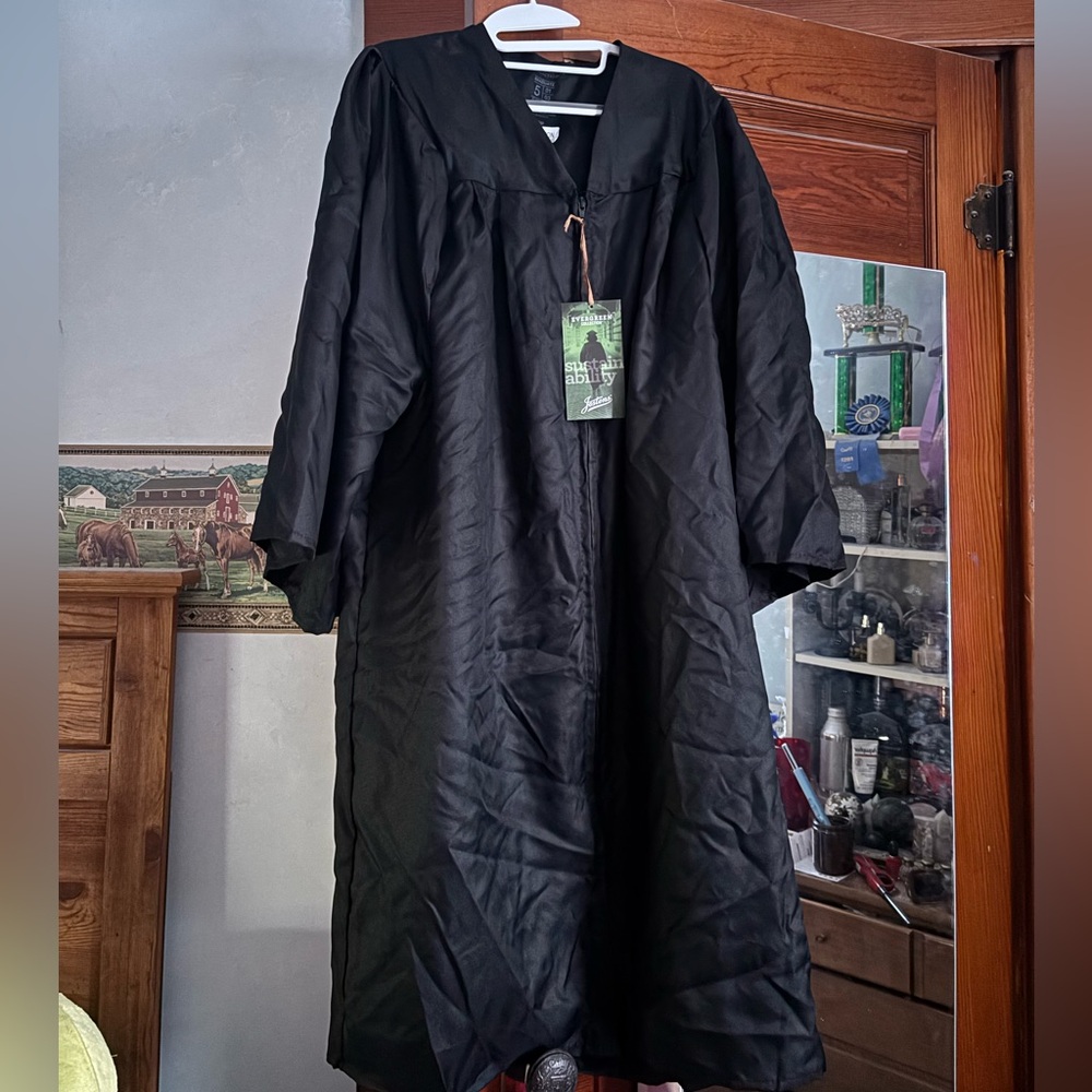 Jostens Black Graduation Gown Plus size